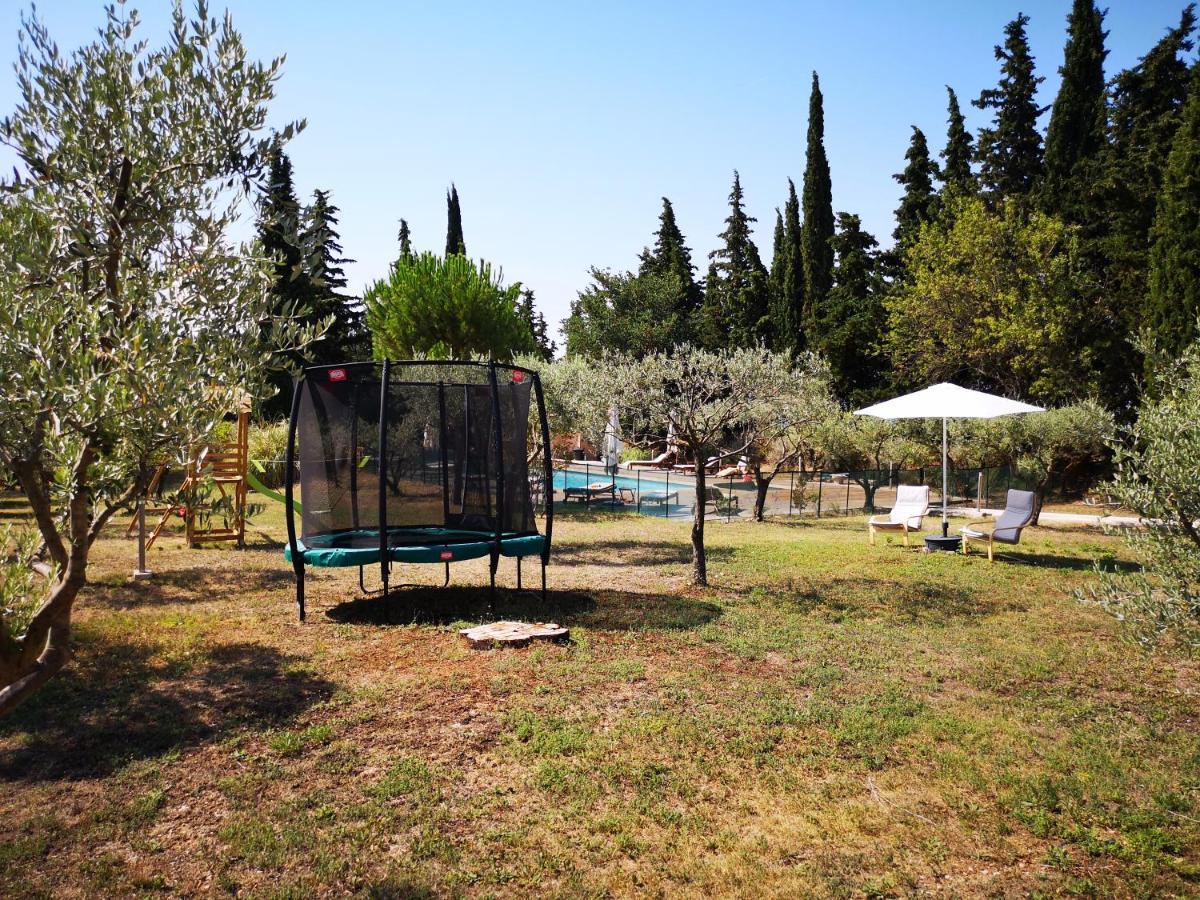 La Bastide Du Limon Aparthotel Mormoiron Exterior photo